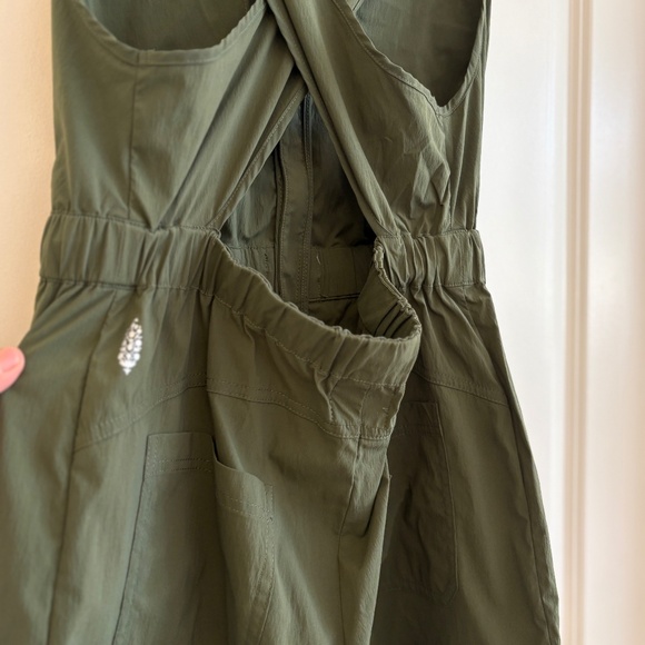 Free People Noiseless Back On Trek Shortsie Green Size S NWOT - Picture 12 of 16
